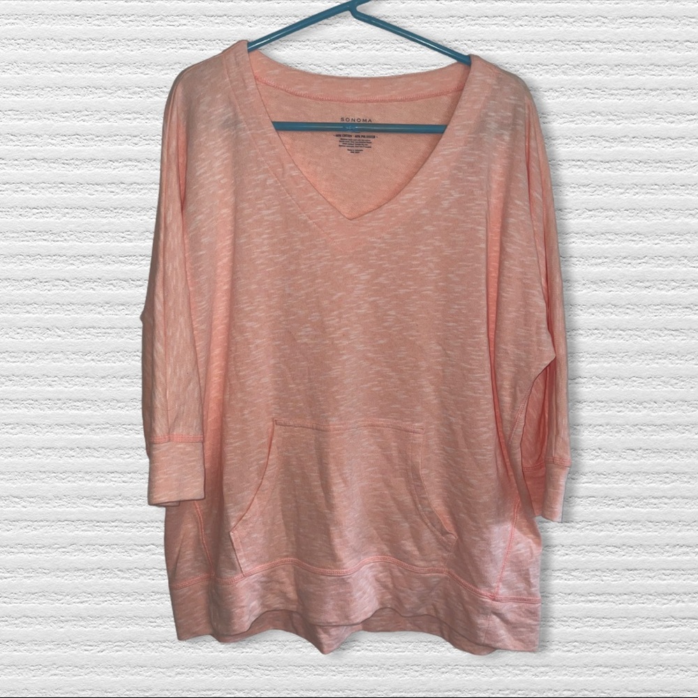 Light pull over sweatshirt